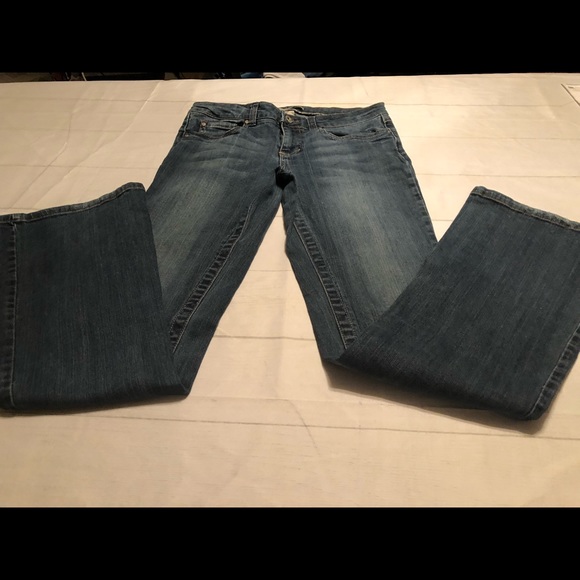 Refuge Women’s Flare Leg Jeans Size - Picture 4 of 4